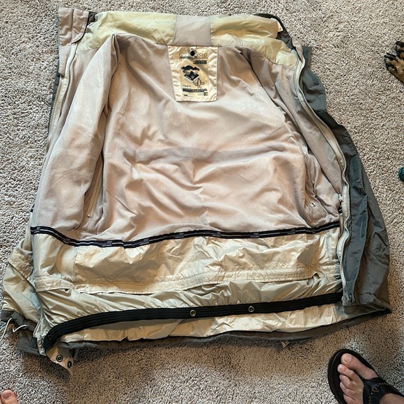 Foursquare snowboarding jacket - Picture 5 of 7